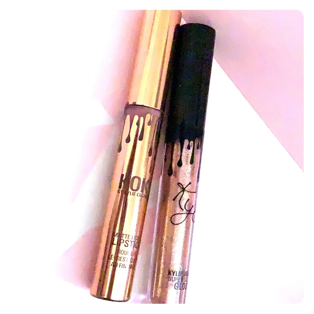 Kylie Super glitter gloss & matte Liquid Lipstick